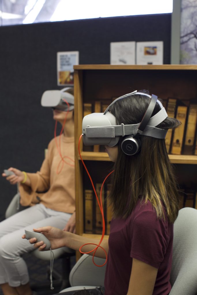2 people using VR exhibit